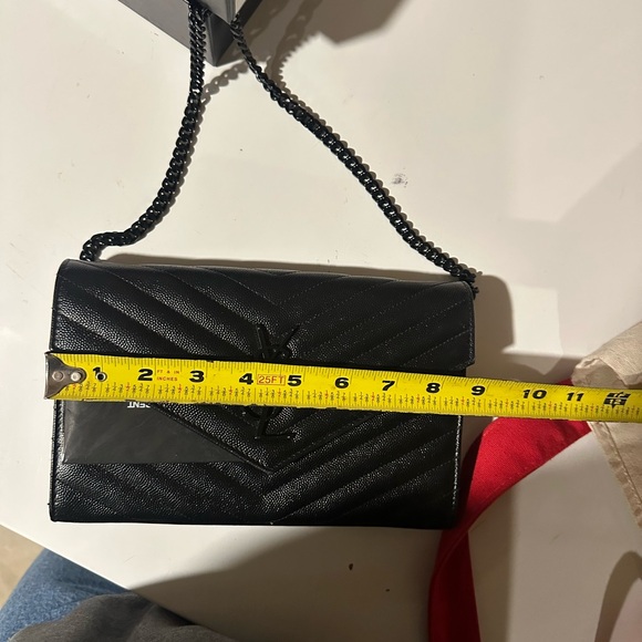 Ysl wallet on chain - Picture 6 of 6